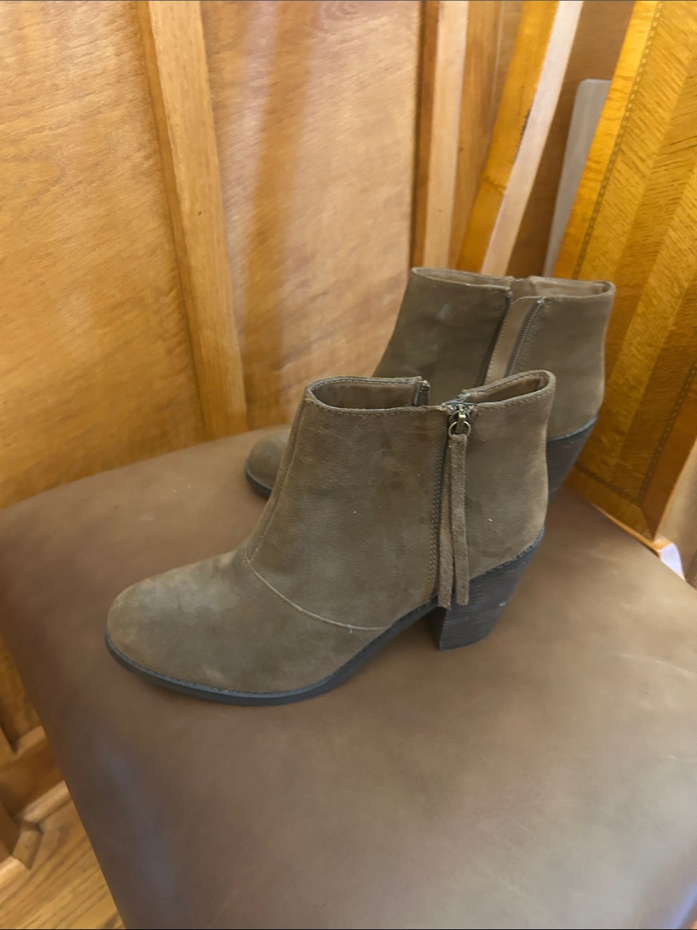 Crown Vintage Brown Suede Ankle Booties with Tassel Zip